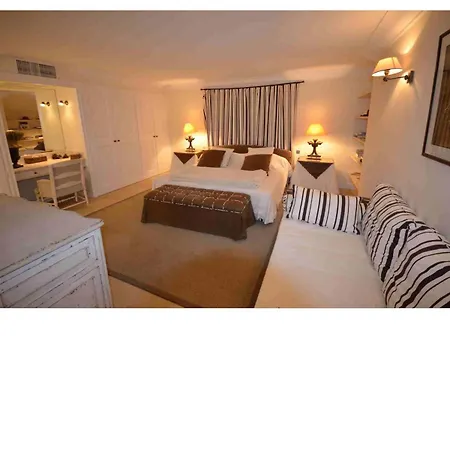 Le Mas Ramatuelle 빌라 *